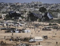 Gaza Food Aid Crisis: Why Relief Still Fails to Reach Civilians